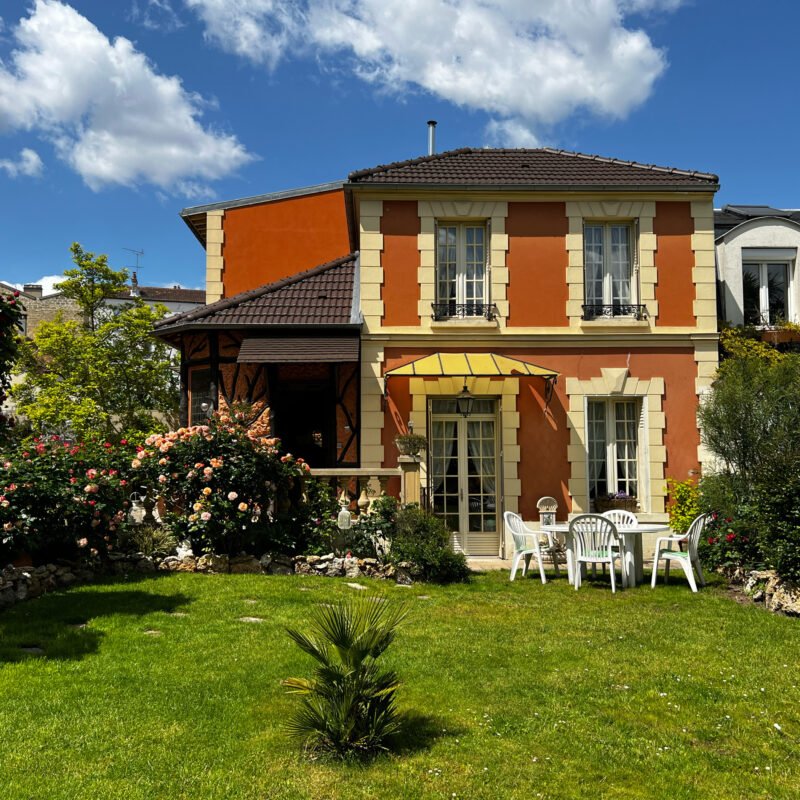 Maison 105m² jardin avec 2 places de parkings à Asnières-sur-Seine (92600)