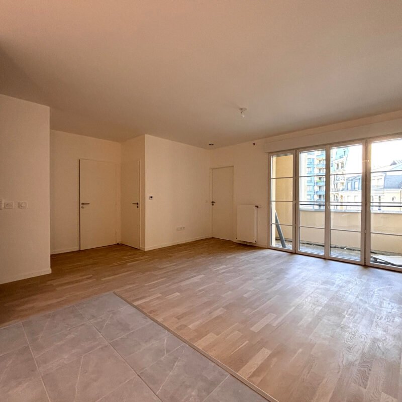 Appartement 2 pièces 49,10m², loggia 4,15m² et parking à Puteaux (92800)