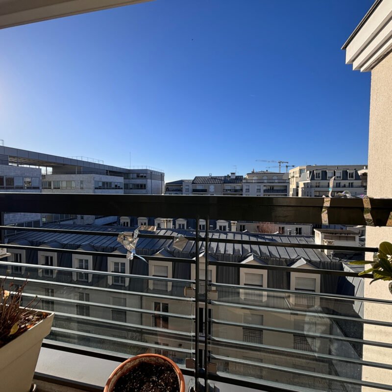 Appartement 2 pièces 42,10m², balcon + parking à Puteaux (92800)