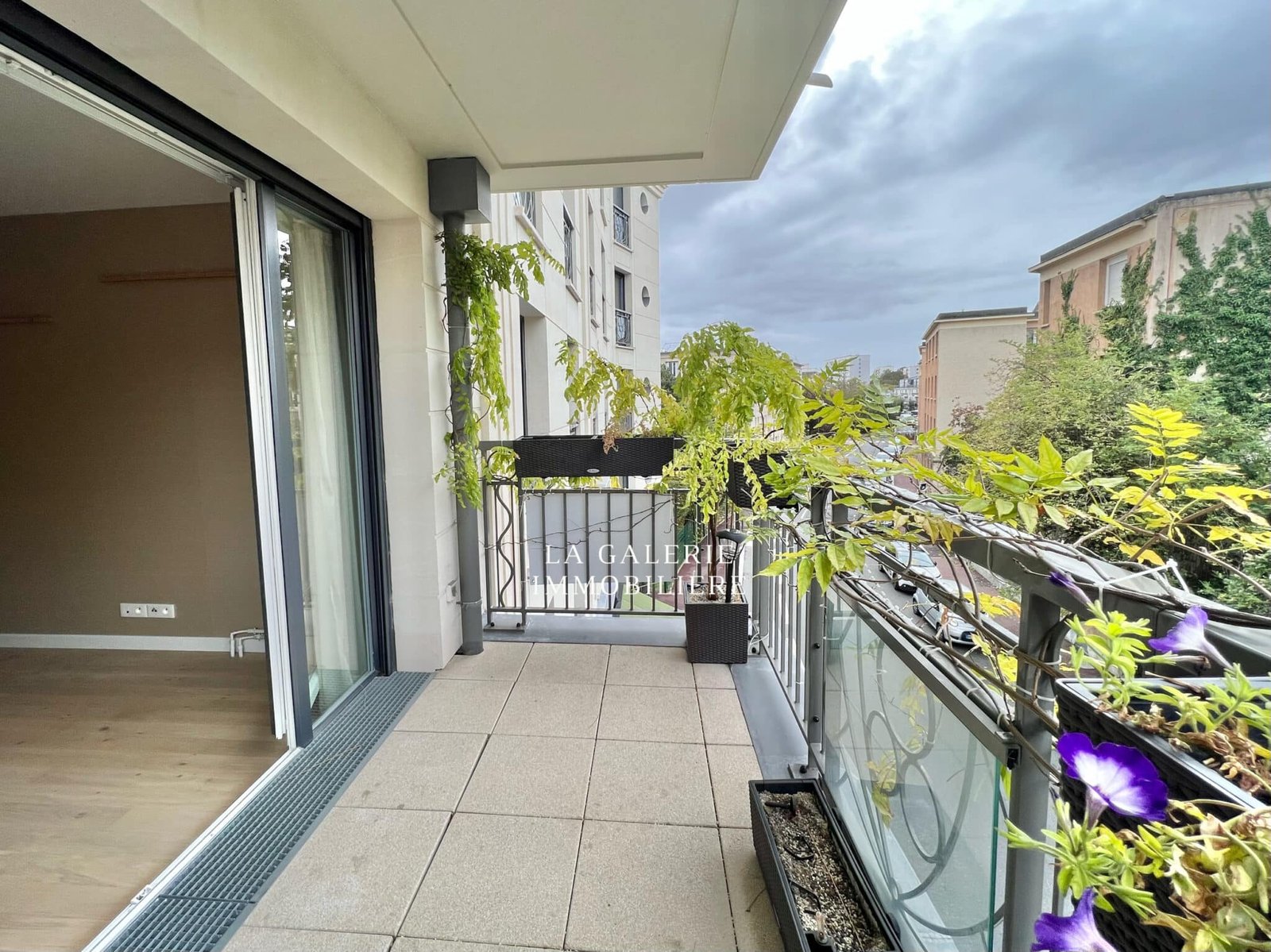 Appartement 3 pièces 58 m² · à Suresnes · 58 m² · 470 000 €