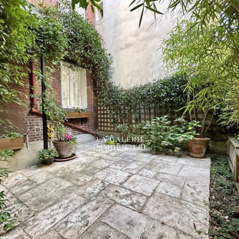 Maison de Ville de 148m² – 5 pièces – 4 Chambres à Suresnes (92150)