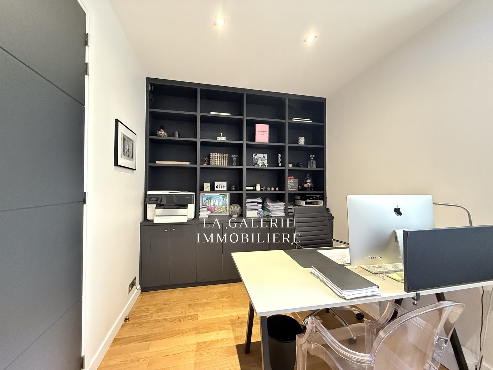 17570878471_LP068_4_original