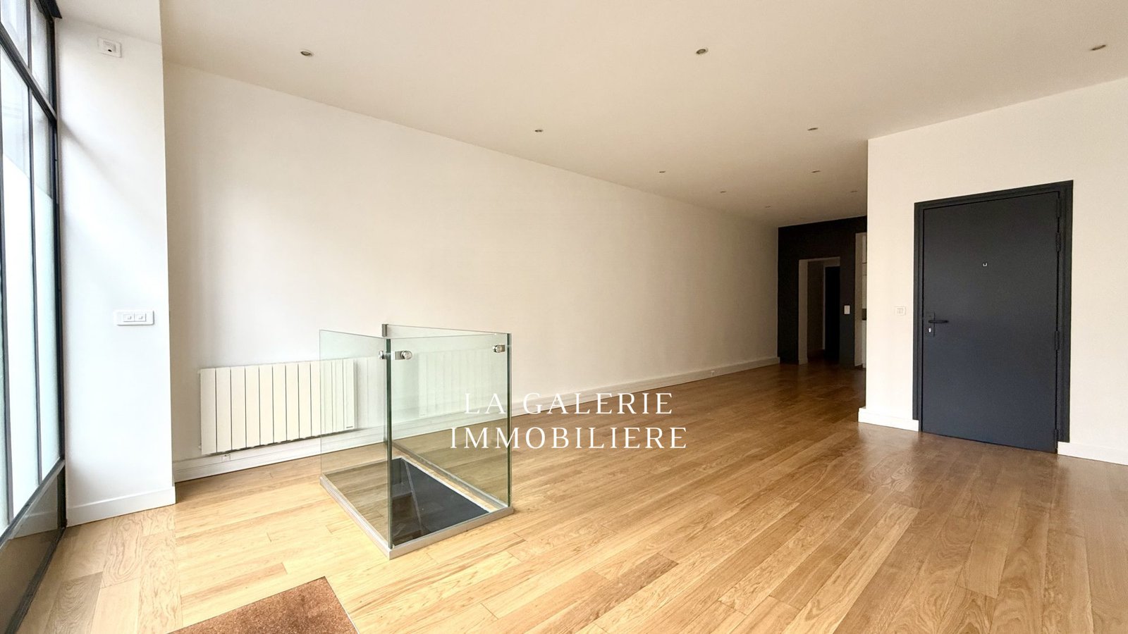 17577027781_LP071_12_original