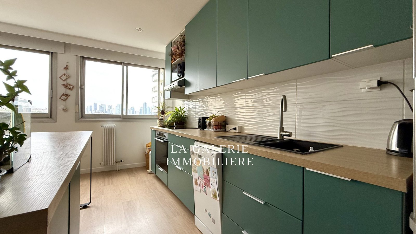 Appartement 4 pièces 98,50m² avec une loggia à Suresnes (92150) – Image 4