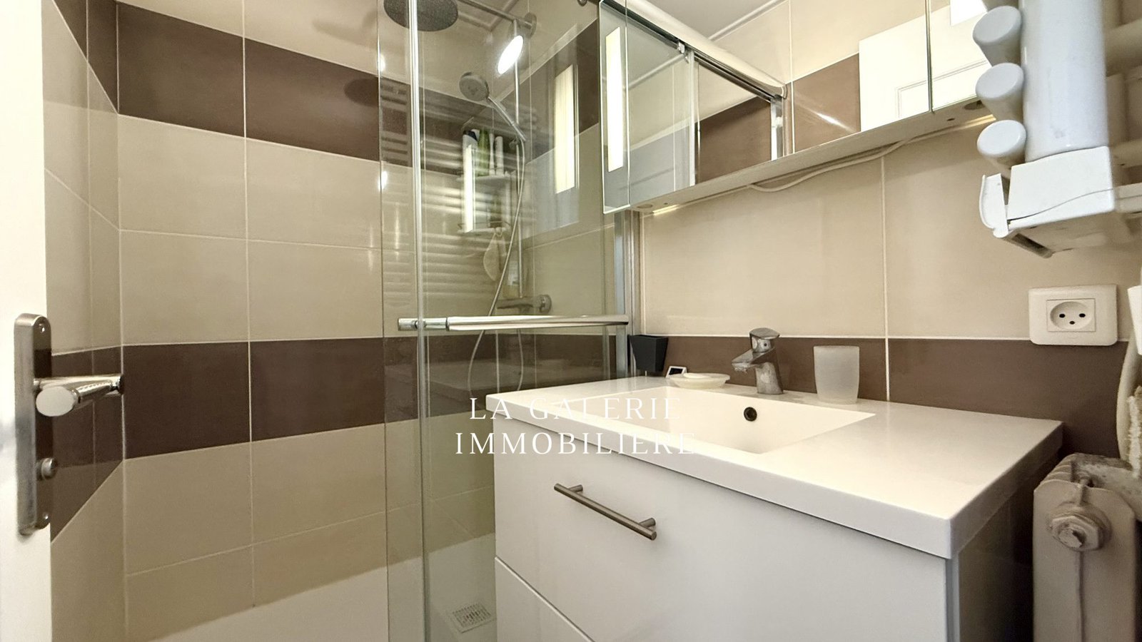 Appartement 4 pièces 98,50m² avec une loggia à Suresnes (92150) – Image 10