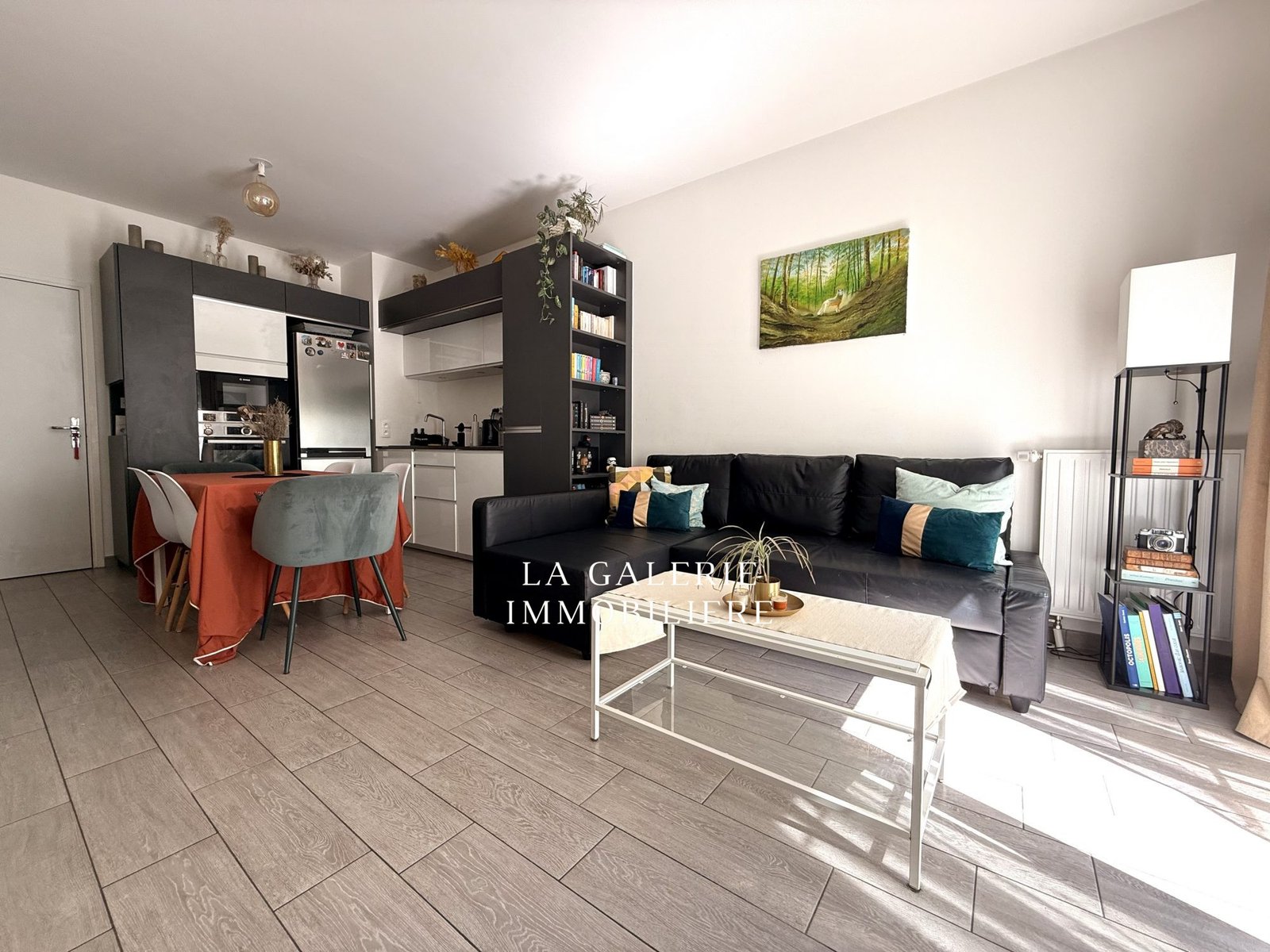 Location meublée 3 pièces, jardin 17m² et grand parking à Puteaux (92800) – Image 3