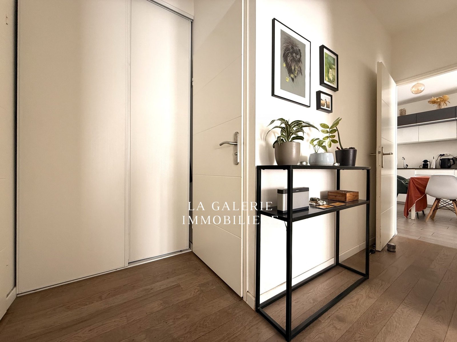 Location meublée 3 pièces, jardin 17m² et grand parking à Puteaux (92800) – Image 7