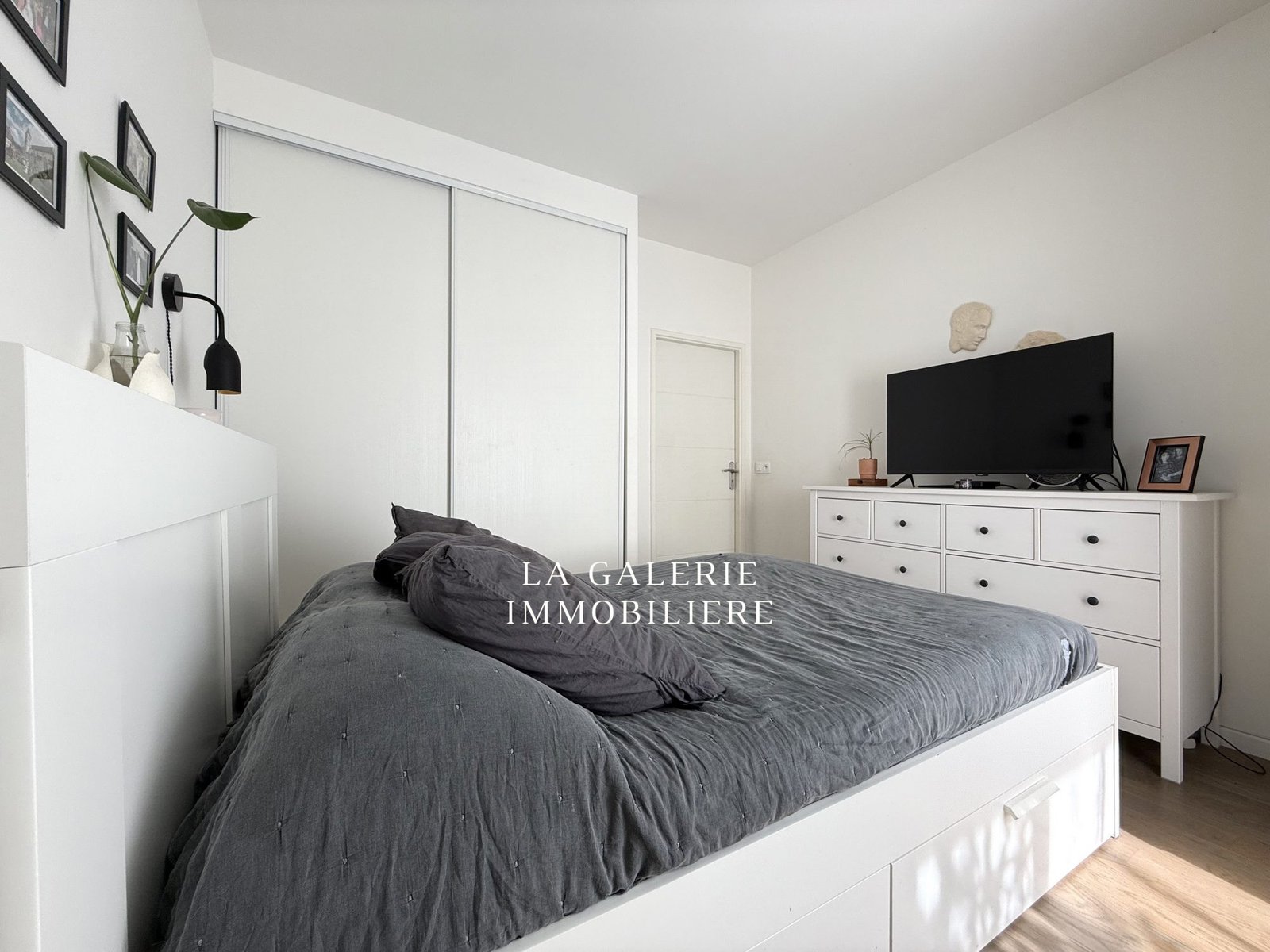 Location meublée 3 pièces, jardin 17m² et grand parking à Puteaux (92800) – Image 10