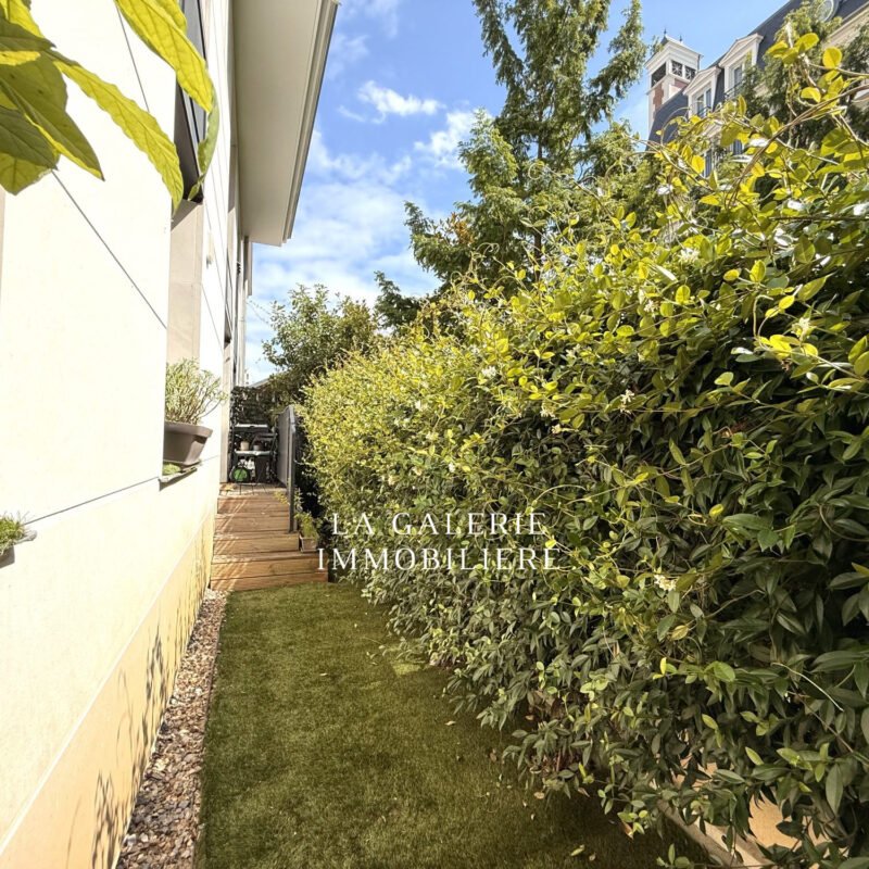 Location meublée 3 pièces, jardin 17m² et grand parking à Puteaux (92800)