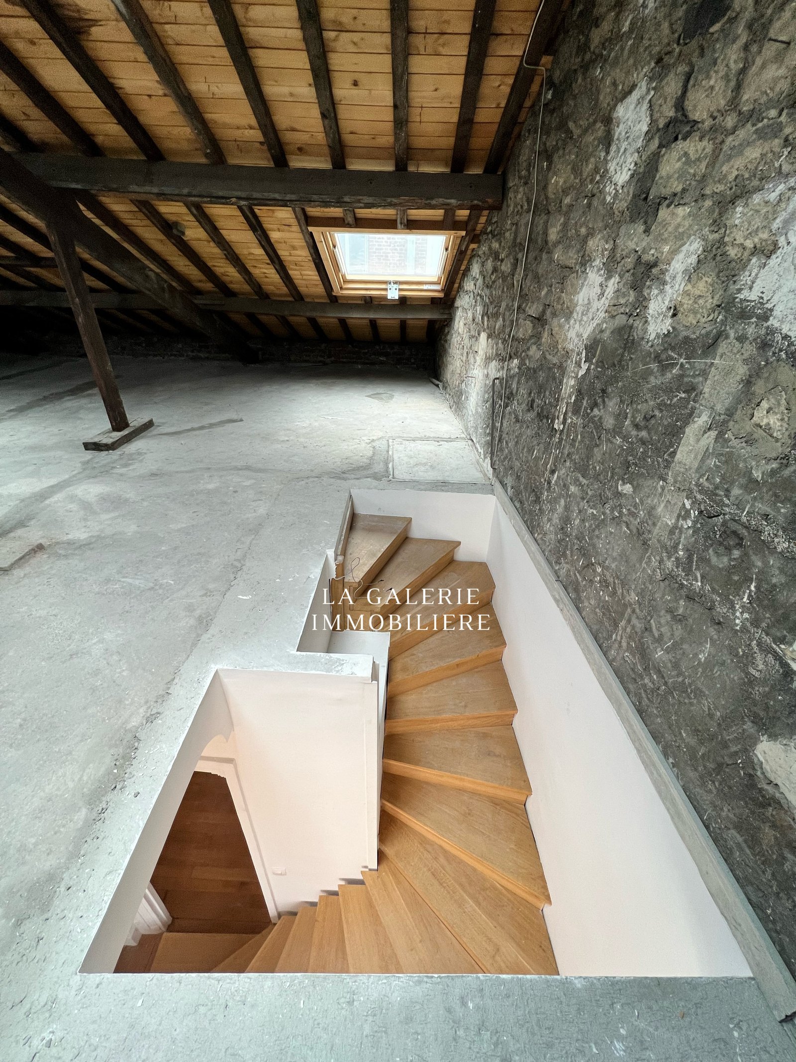 Duplex 117m² combles aménageables à Asnières-sur-Seine (92600) – Image 3