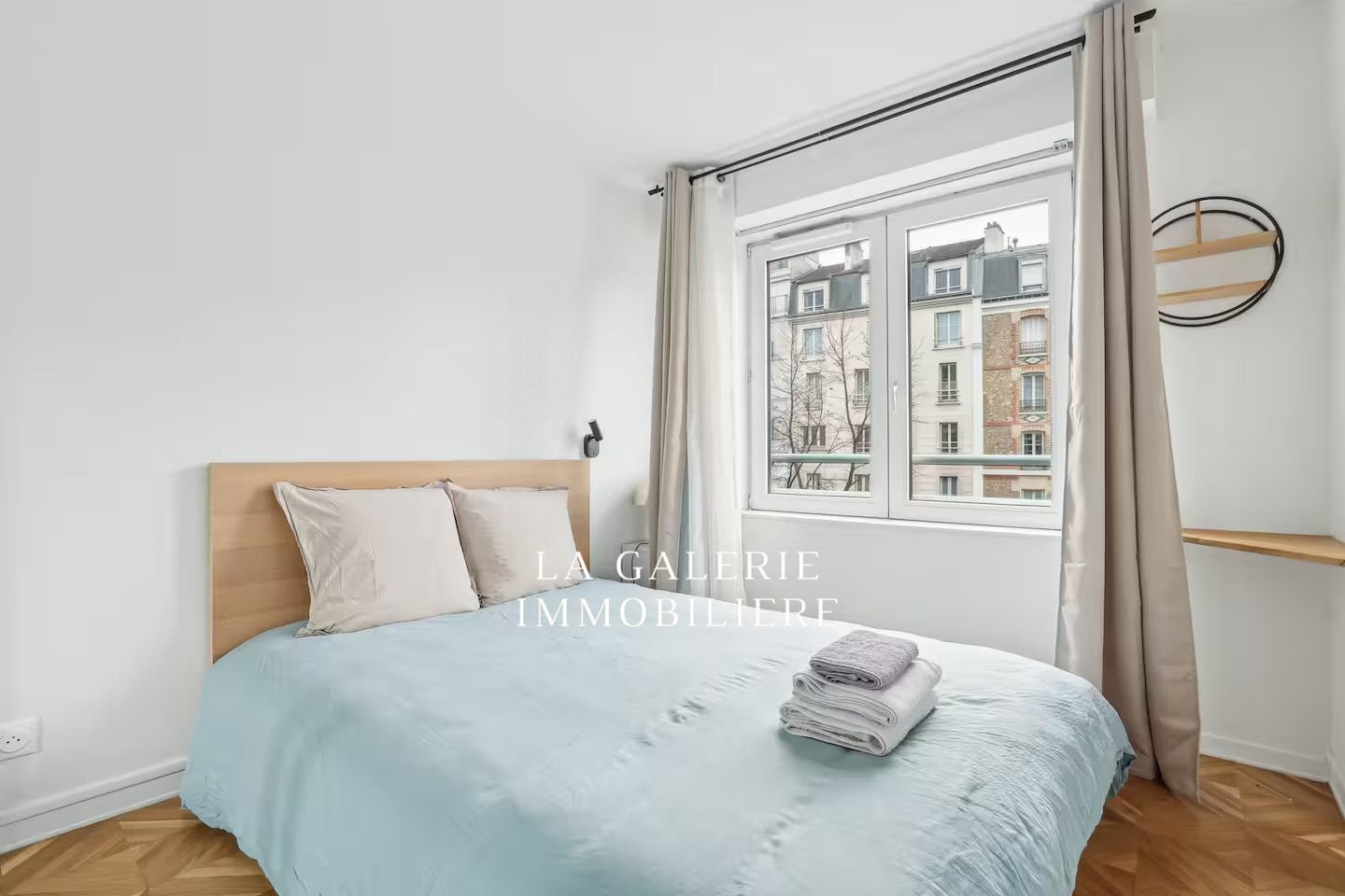 Location meublée - 4 pièces 84,59 m², Cave et Box fermé à Sèvres (92310) – Image 7