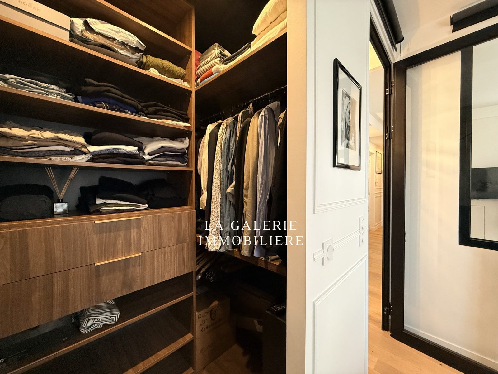 2 pièces rénové par une architecte avec cave à Courbevoie (92400) – Image 6