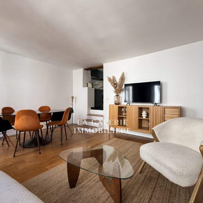 Location meublée 2 pièces 42 m² centre de Puteaux à Puteaux (92800)