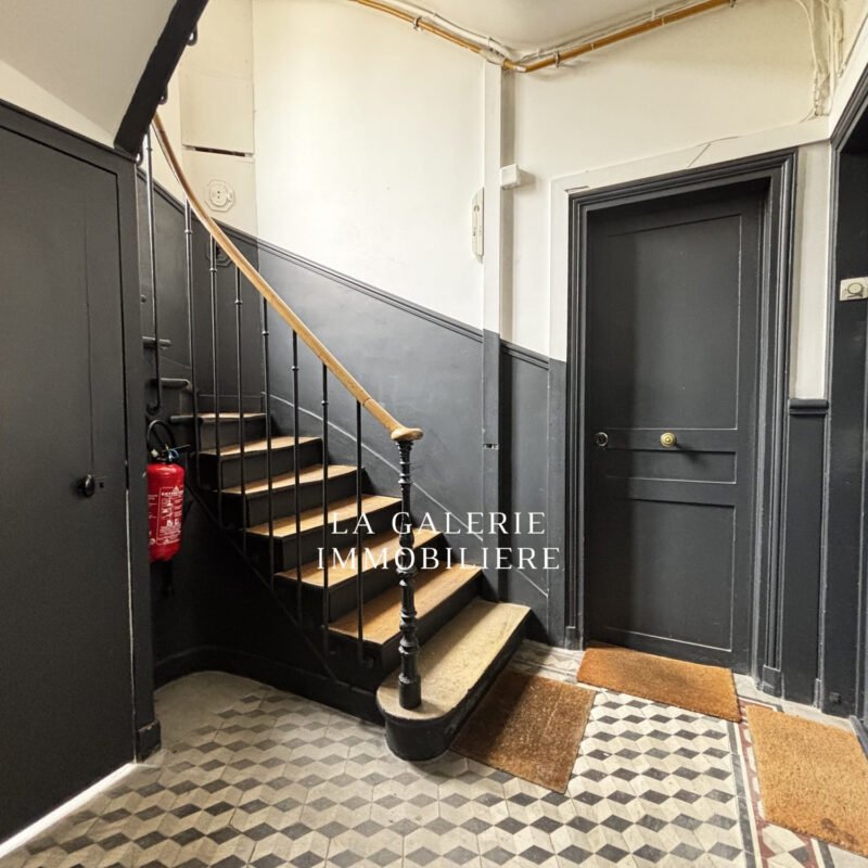 Appartement 2 pièces 28,05m² à rénover avec cave à Boulogne-Billancourt (92100)