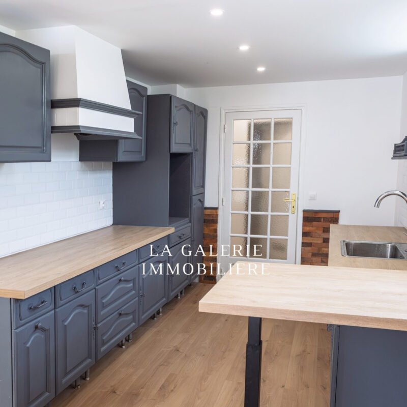 Maison 123 m², jardin et terrasse à Nanterre (92000)