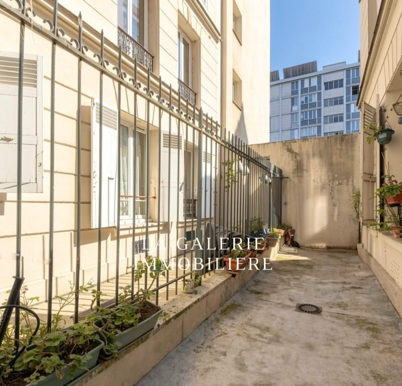 PARIS 14ÈME PORTE DE CHÂTILLON – 2 PIÈCES 42M2 –CALME ABSOLU – MÉTRO LIGNE 4 ET 13 à Paris (75014)
