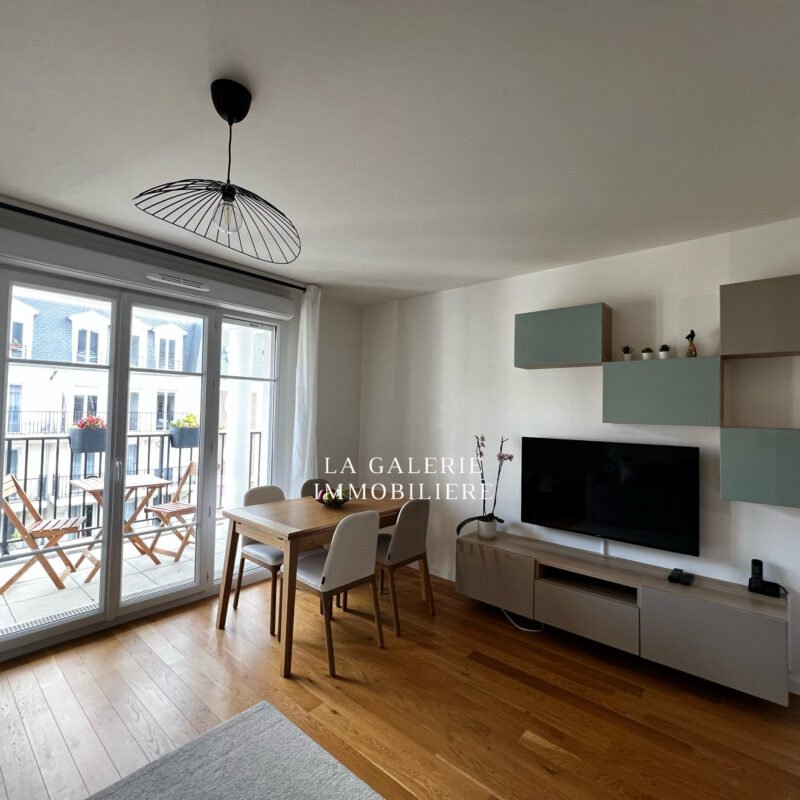 Location meublée 3 pièces 65m², balcon et parking à Puteaux (92800)
