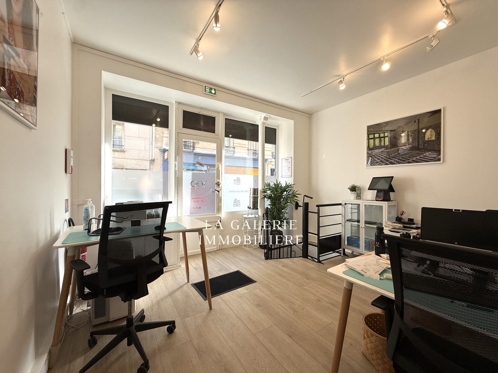 Local commercial 42 m² Paris 15ème à Paris (75015) – Image 2
