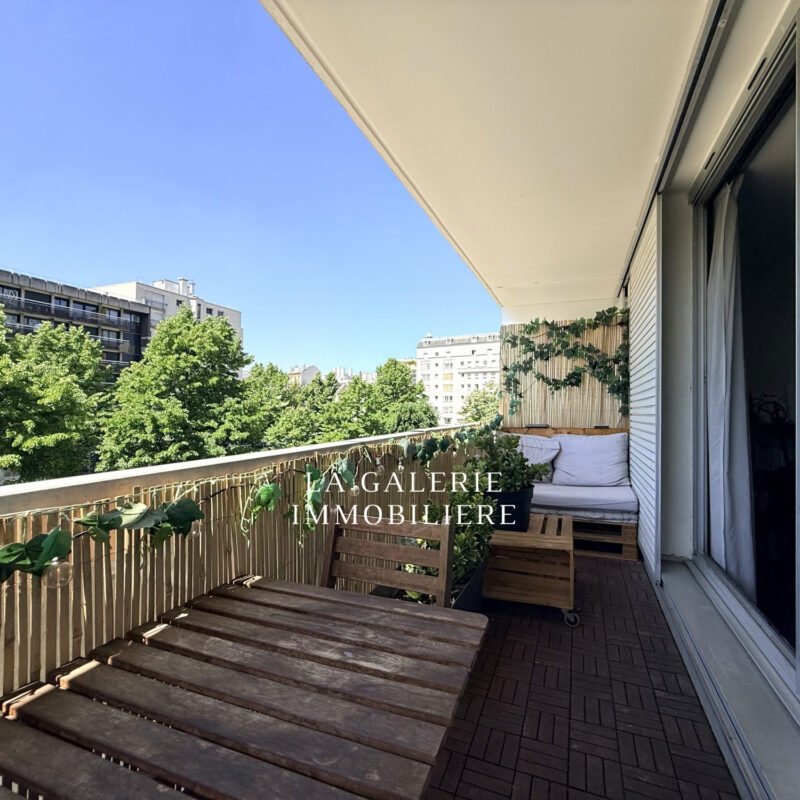 Appartement 3 pièces 60m², balcons, cave et parking à Puteaux (92800)