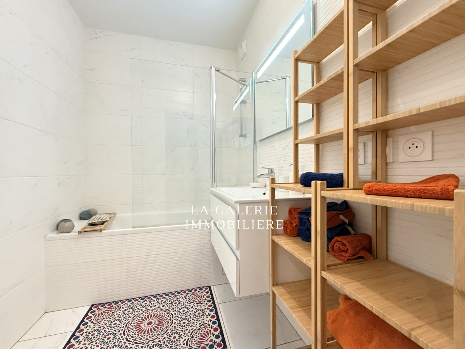 Location 2 pièces meublée avec loggia et balcon à Puteaux (92800) – Image 7