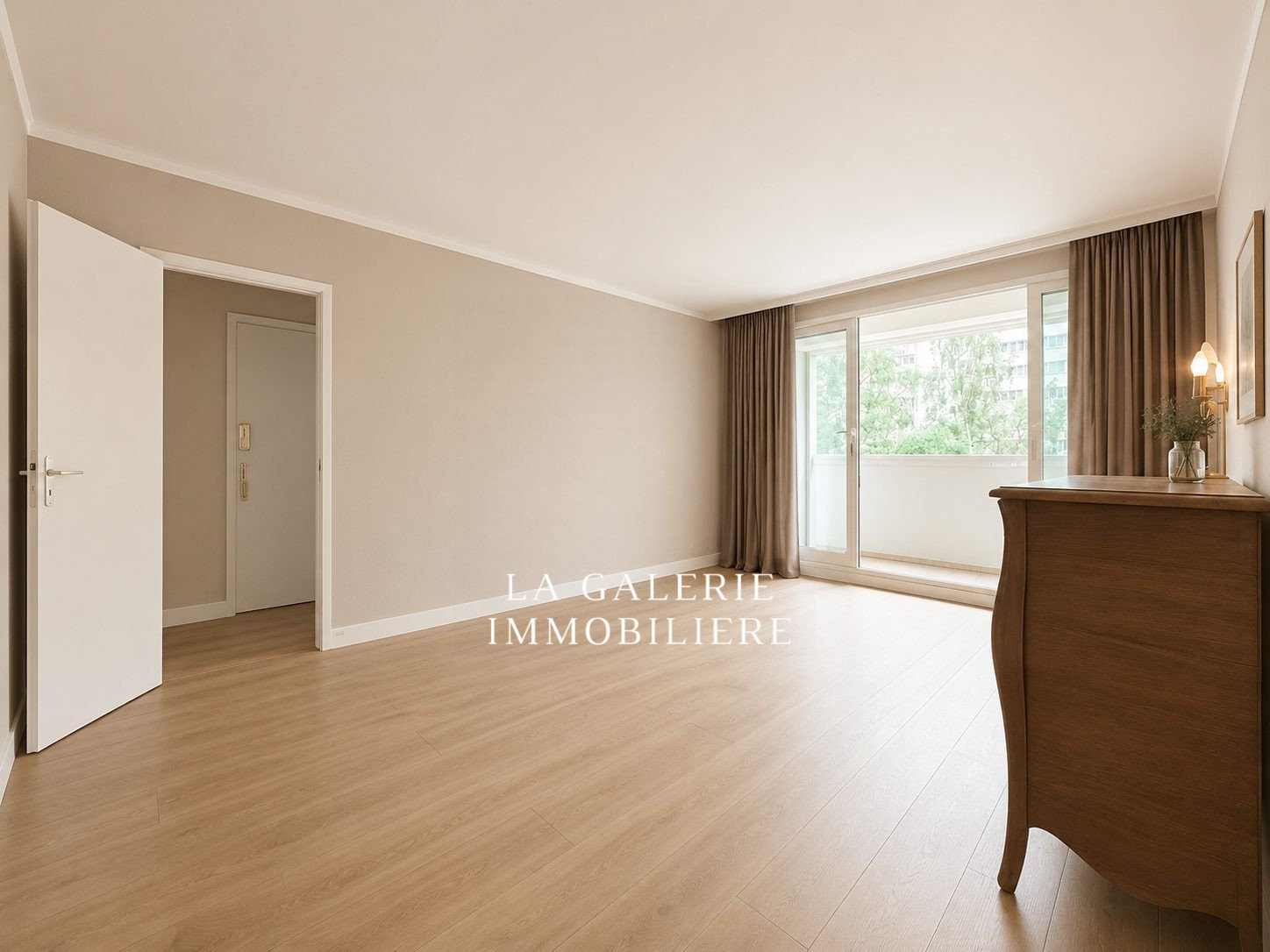 Appartement 4 pièces à rénover avec balcon, cave et 2 parkings à Puteaux (92800) – Image 3