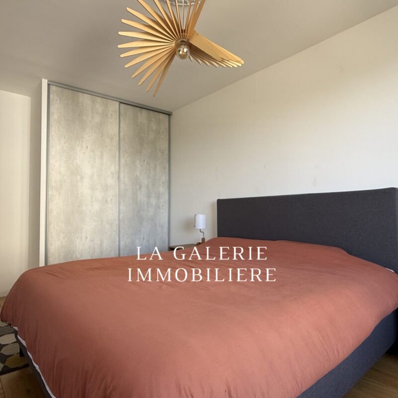 Location meublée – 3 pièces 66m², balcon et parking à Puteaux (92800)