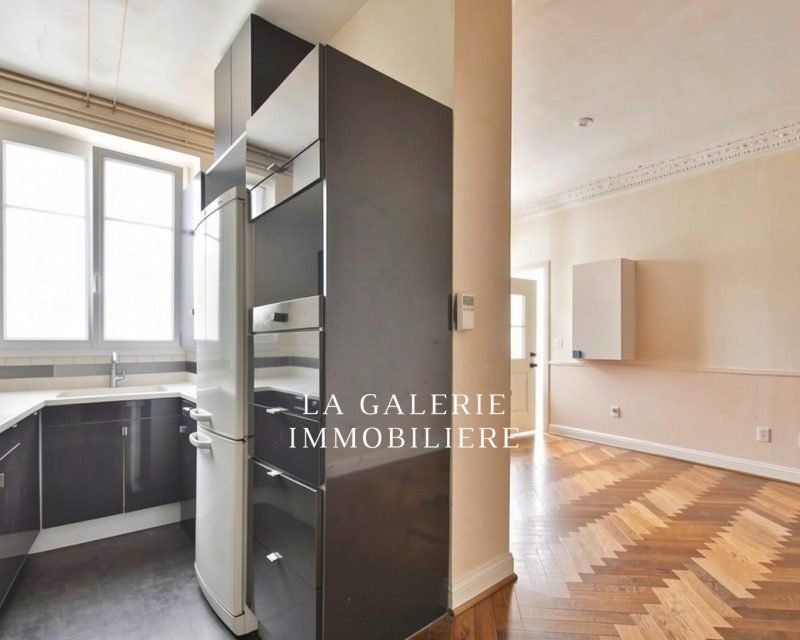 PARIS 14e – QUARTIER ALÉSIA / PLAISANCE – 2 PIÈCES FORT POTENTIEL à Paris (75014)