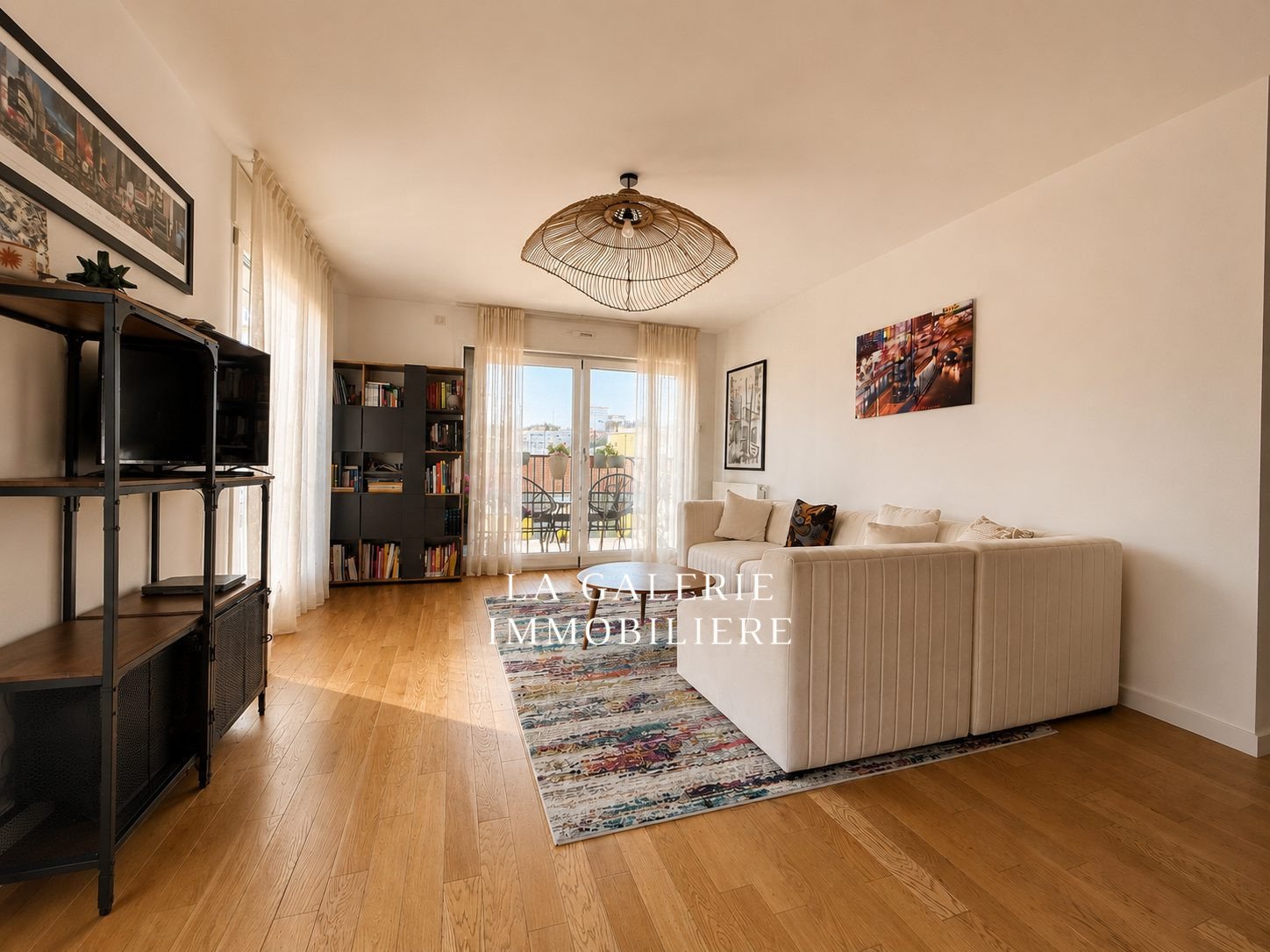 Appartement meublé 4 pièces, balcon et parking à Puteaux (92800) – Image 2