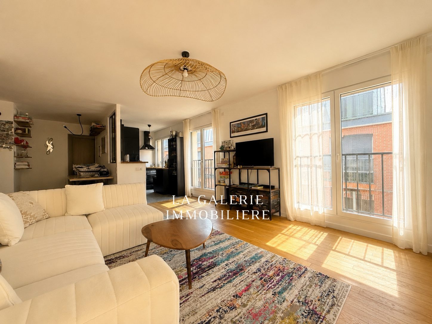 Appartement meublé 4 pièces, balcon et parking à Puteaux (92800) – Image 3