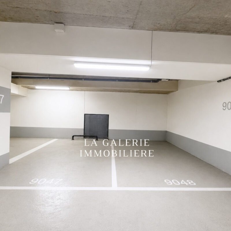 Location – Place de parking en sous-sol sécurisé à Puteaux (92800)