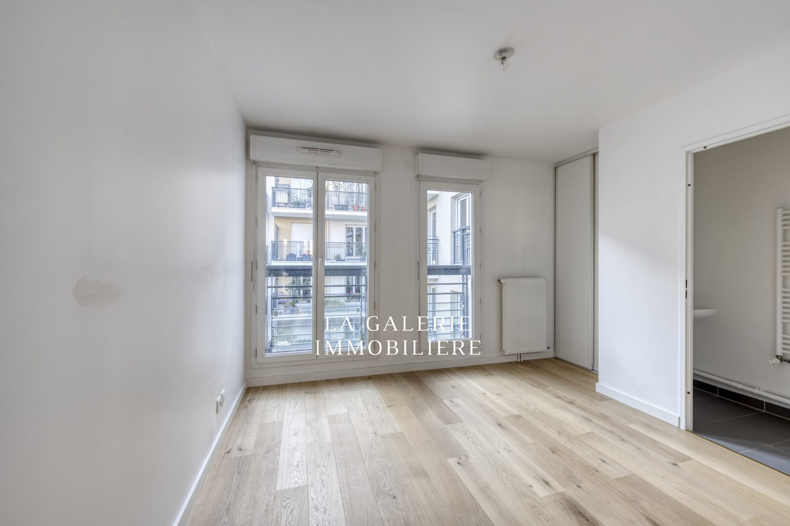 Appartement 4 pièces 2 balcons + parking à Puteaux (92800) – Image 7