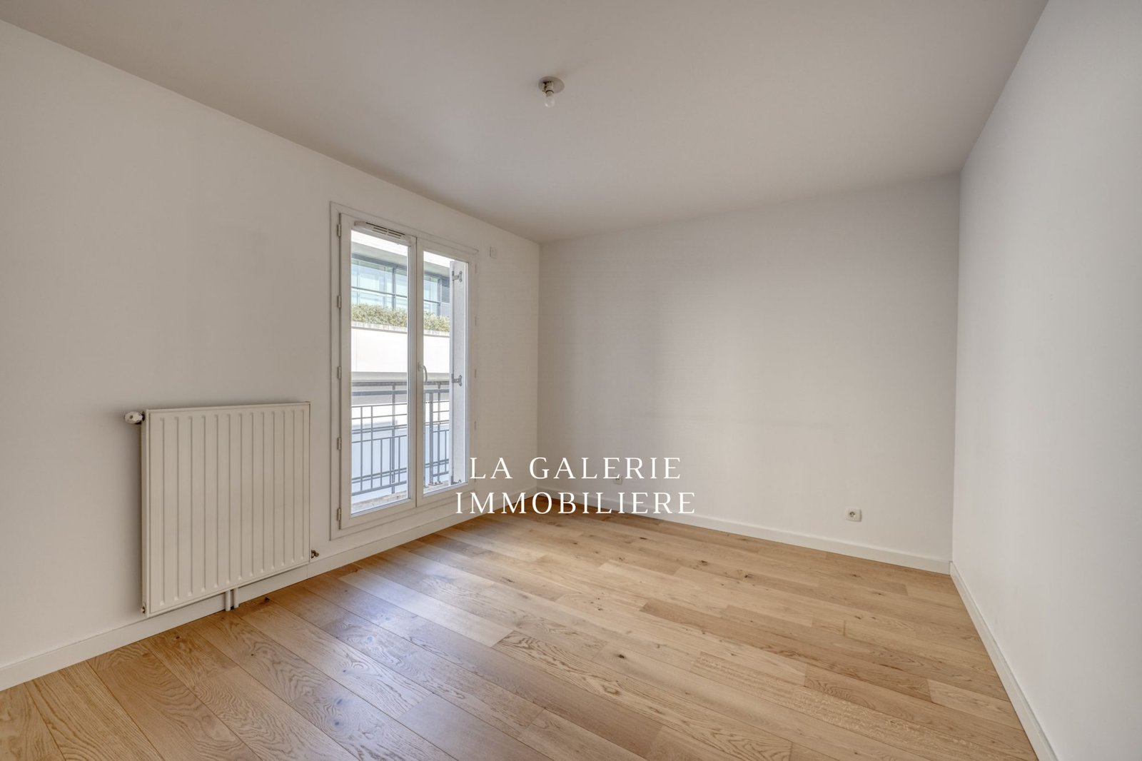 Appartement 4 pièces 2 balcons + parking à Puteaux (92800) – Image 5