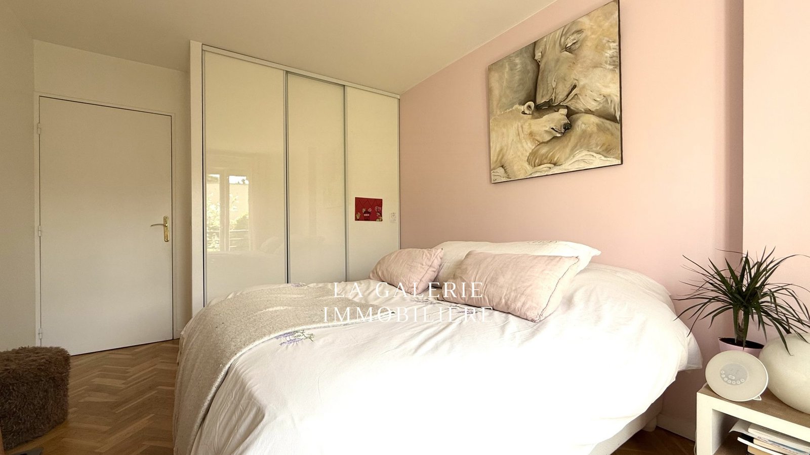 Location - 3 pièces 76m², jardin, cave, parking + box à Saint-Cloud (92210) – Image 8
