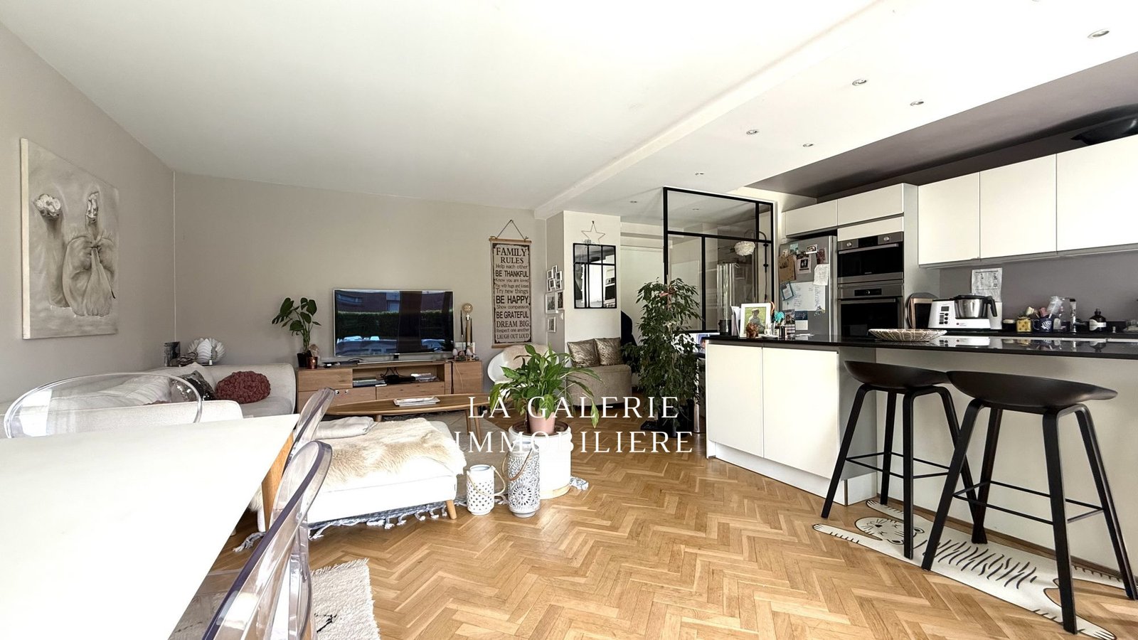 Location - 3 pièces 76m², jardin, cave, parking + box à Saint-Cloud (92210) – Image 4