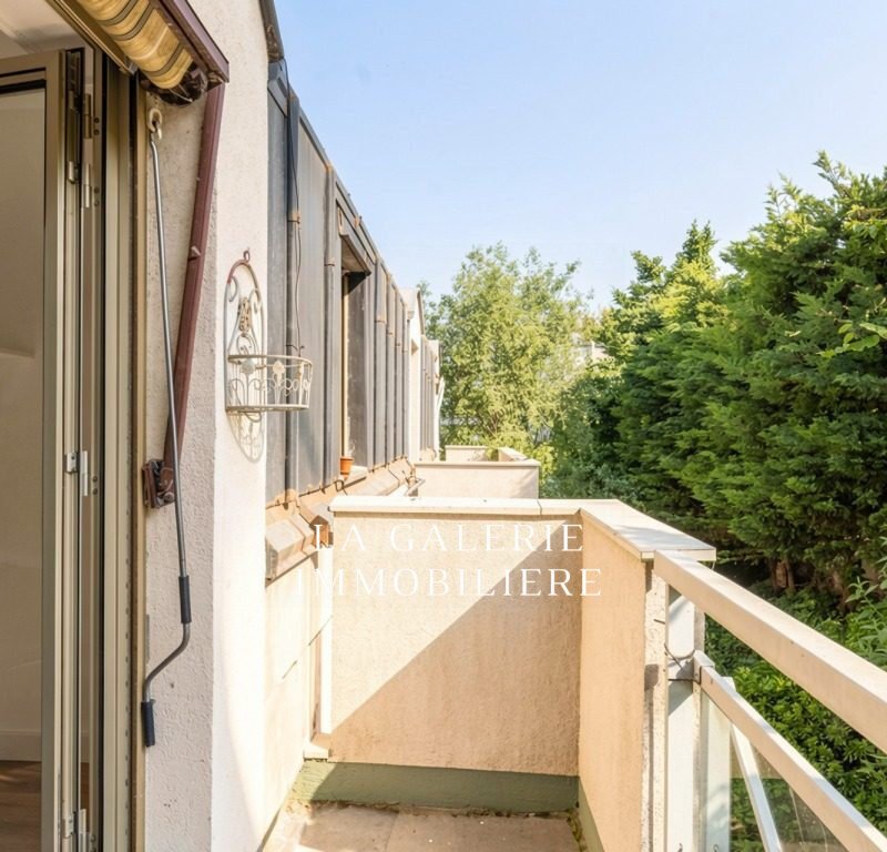 APPARTEMENT 4 PIÈCES PROCHE TRAMWAY T2 PUTEAUX à Suresnes (92150)