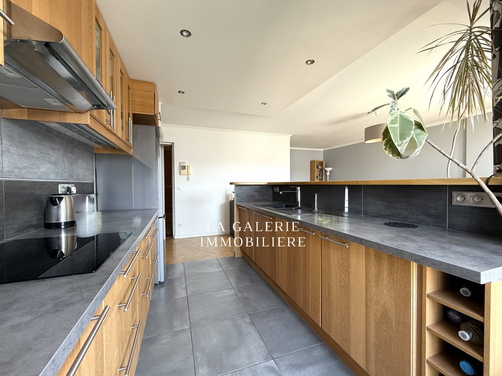 Appartement 4 pièces cave + parking à Puteaux (92800) – Image 6