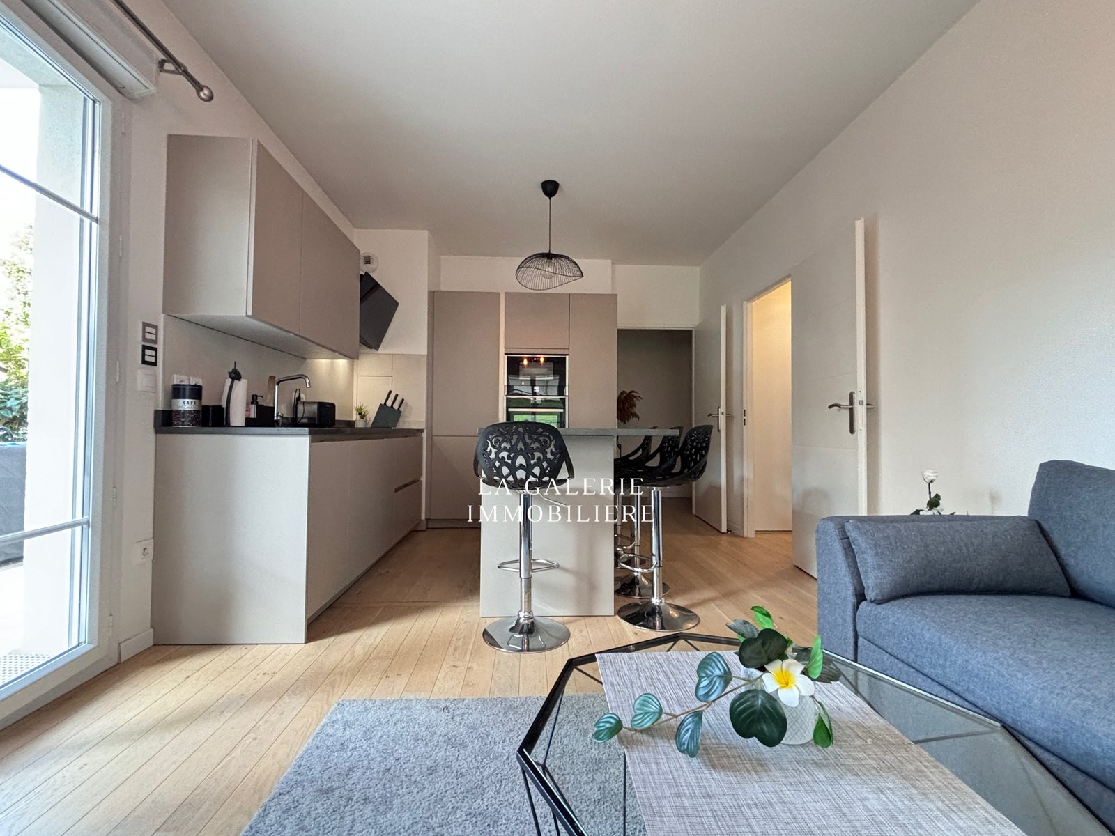 Appartement 2 pièces 50m², jardin 20m² + parking à Puteaux (92800) – Image 4