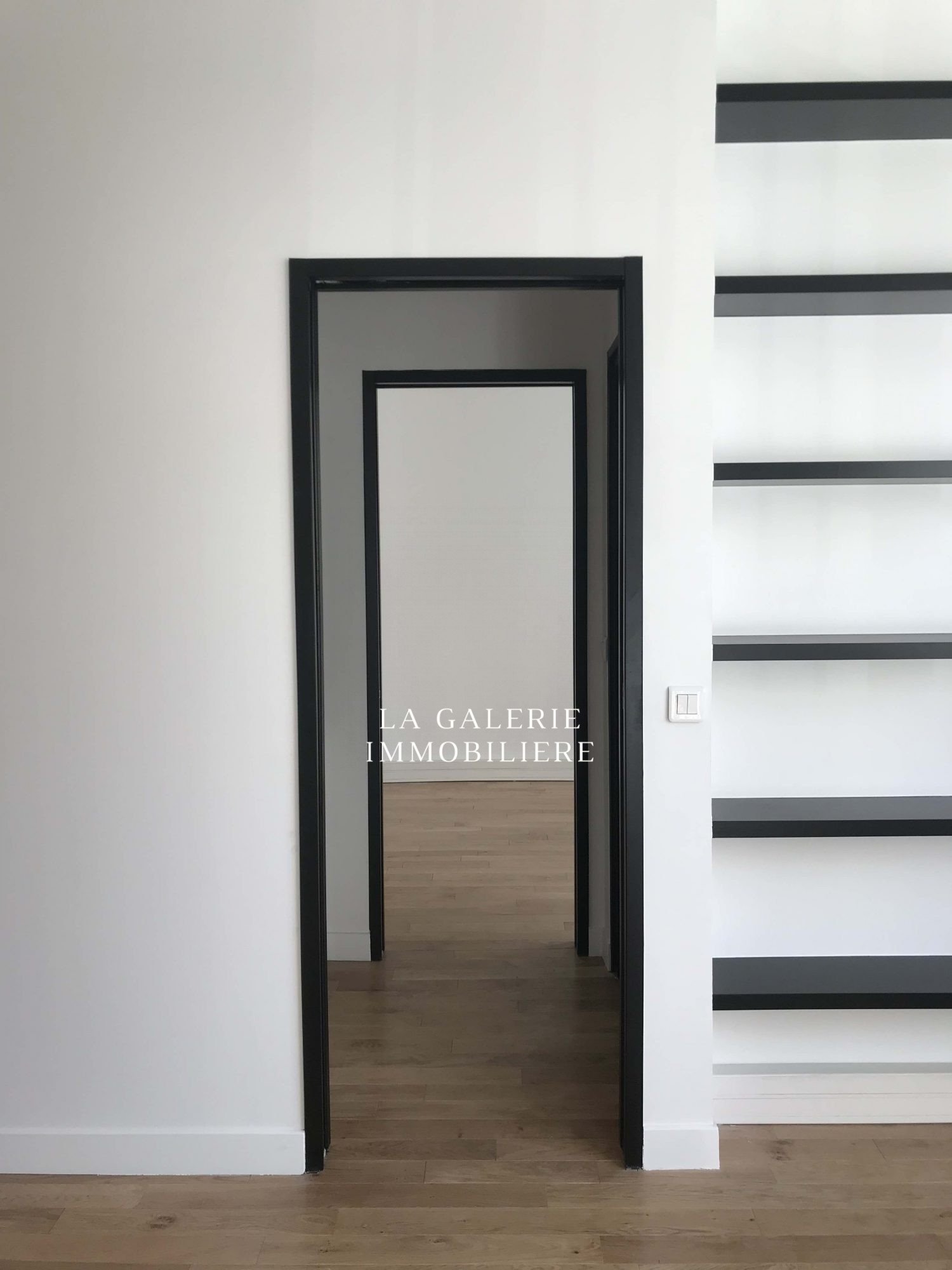 Local commercial de 61 m² à Courbevoie (92400) – Image 3