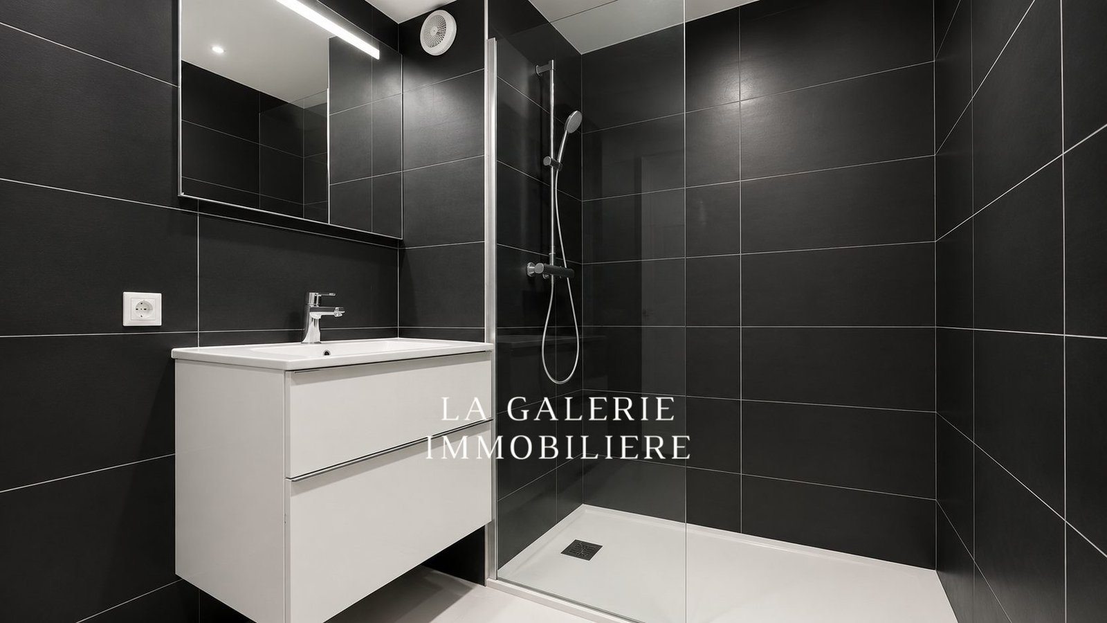Location meublée - 3 pièces 50m², terrasse et parking à Suresnes (92150) – Image 6