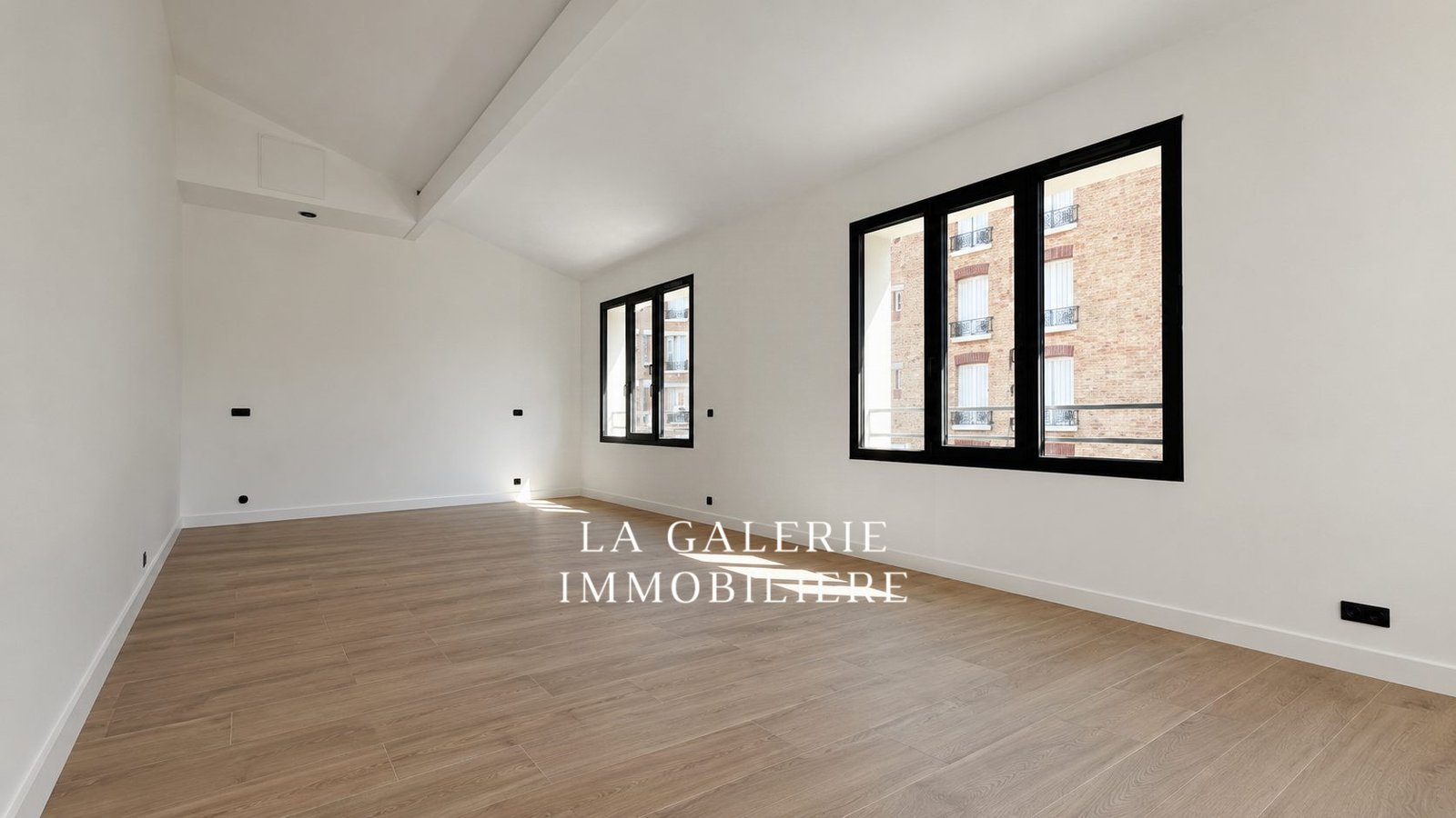 Comme une maison + local et frais de notaire réduits à Puteaux (92800) – Image 3