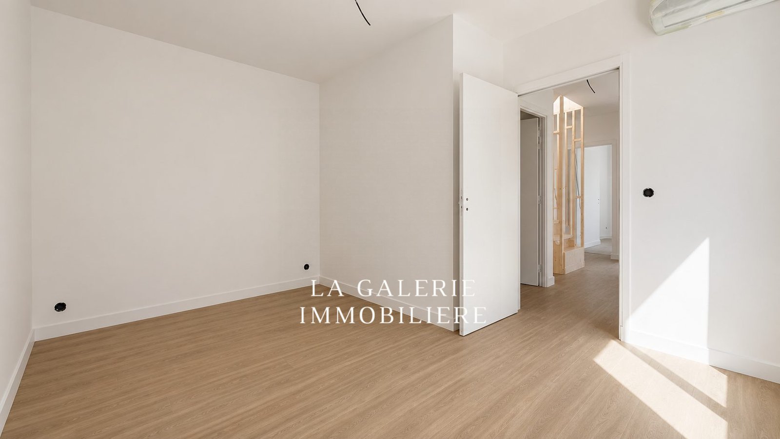 Comme une maison + local et frais de notaire réduits à Puteaux (92800) – Image 4