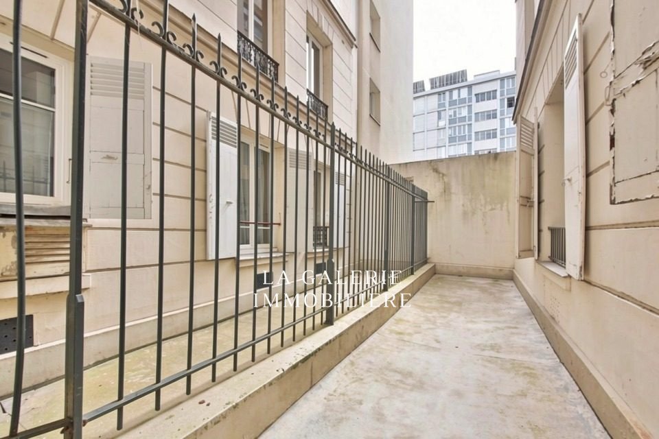 ALÉSIA PARIS 14ÈME - APPARTEMENT 2 SUR COUR AU CALME à Paris (75014) – Image 3