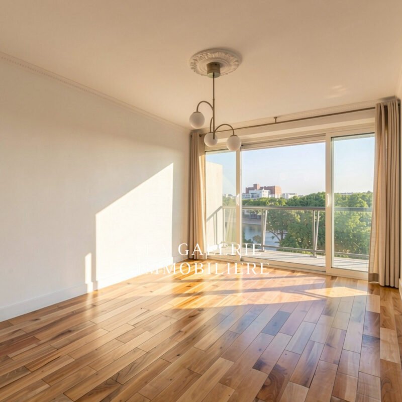SECTEUR PONT DE CLICHY – ASNIÈRES – GRAND 4P POMPE À CHALEUR CLIMATISÉ GRAND BALCON à Asnières-sur-Seine (92600)
