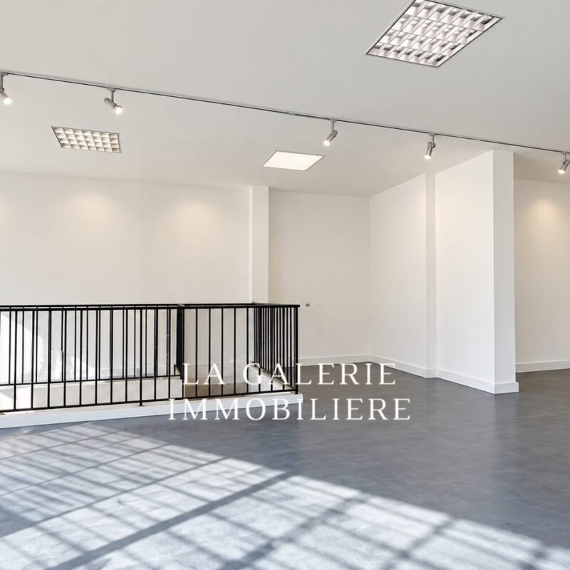 À louer – Local commercial 64 m² + sous-sol 45 m² à Boulogne-Billancourt (92100)
