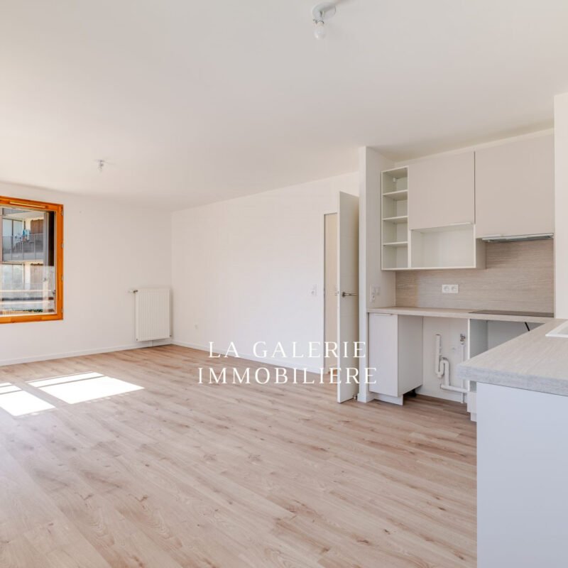 Proche La Garenne-Colombes – 3 pièces – 2 chambres – ascenseur – grand balcon – exposition sud-ouest – résidence 2025 – Porte Maillot à 6 min – Paris Magenta à 12 min à La Garenne-Colombes (92250)