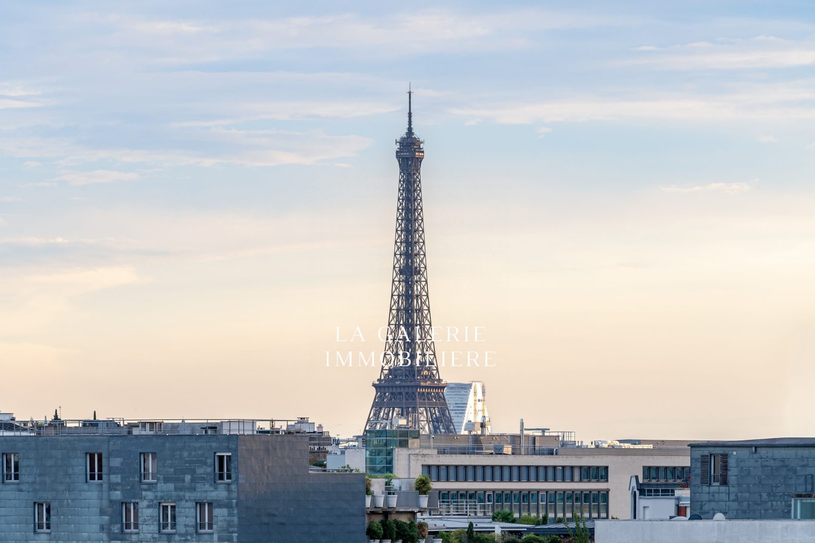 Appartement 4 pièces 87 m² · à Clichy · 87 m² · 600 000 €