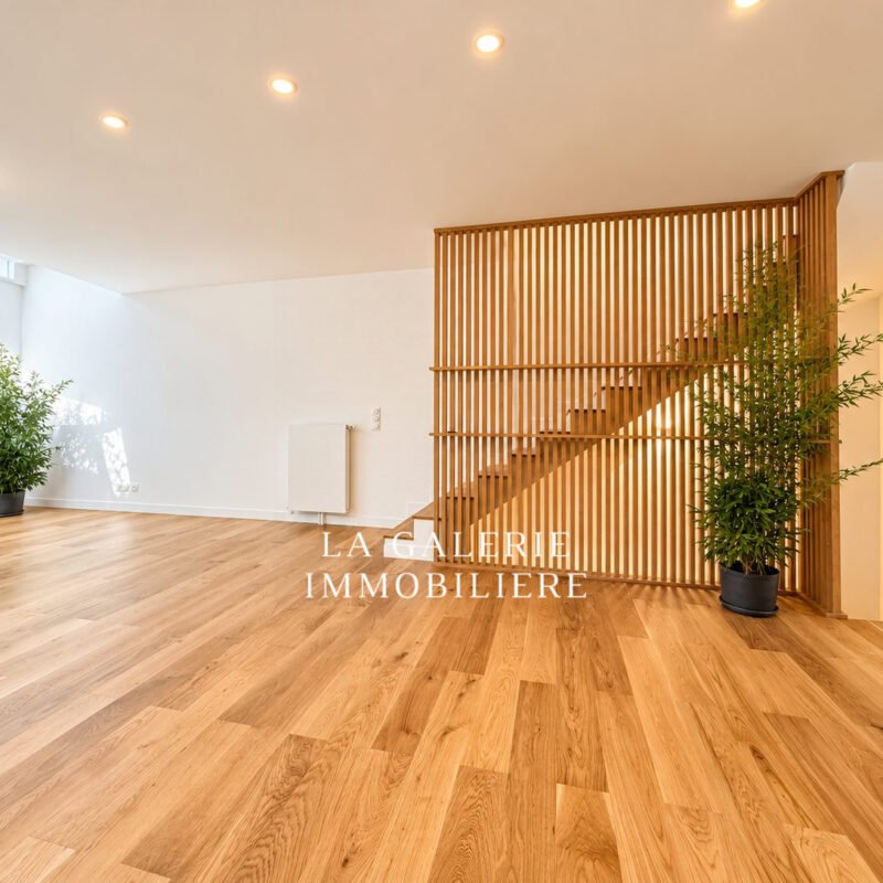 MAISON NEUVE – FRAIS NOTAIRE REDUITS – RT 2020 à Suresnes (92150)