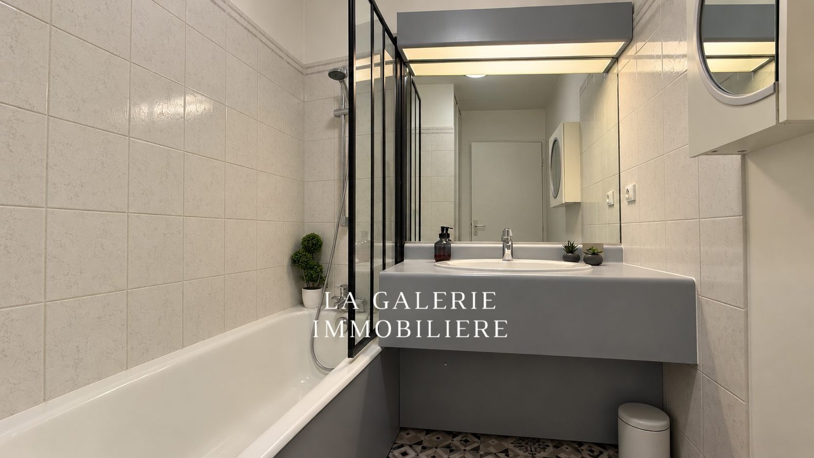 Location meublée - 3 pièces 63m², terrasse, cave & parking à Asnières-sur-Seine (92600) – Image 7